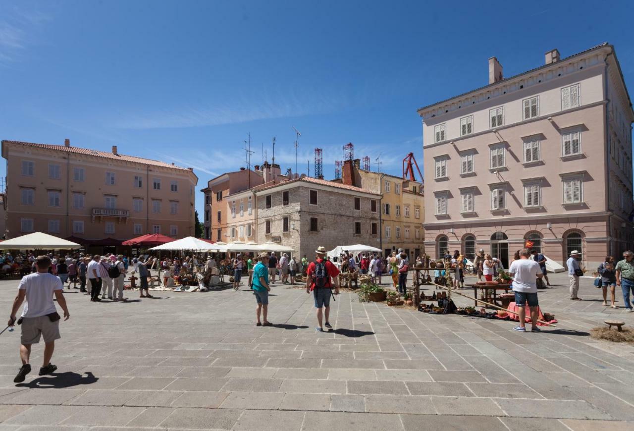 Augustus Forum View Pula Exterior foto